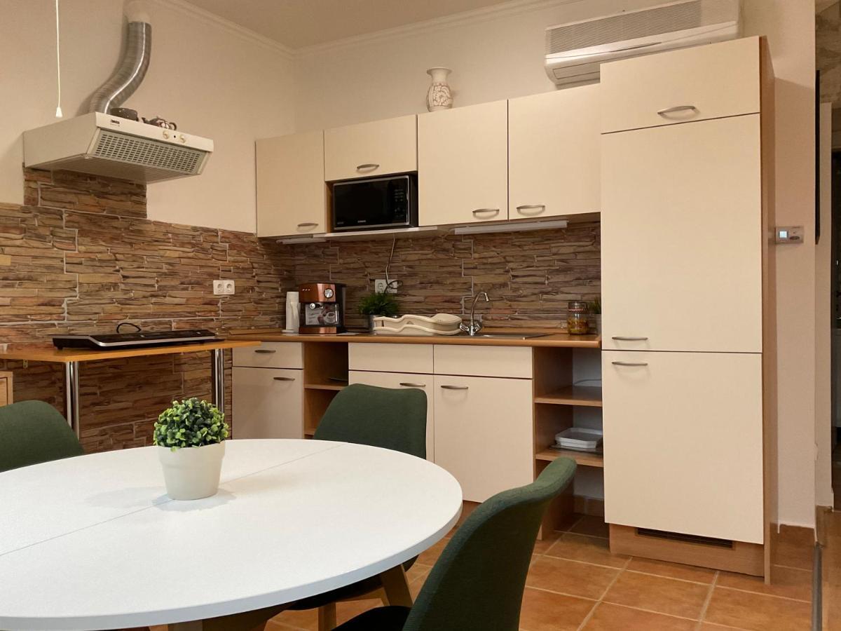Sport Apartman Hajdúszoboszló Exterior foto